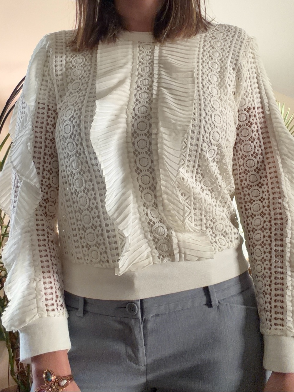 Women's Cream Lace Ruffle  Top